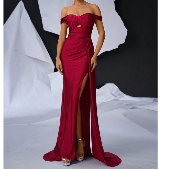 Classic Off Shoulder Split thigh Mermaid Hem Party Wedding Dress - Picture 6 of 10